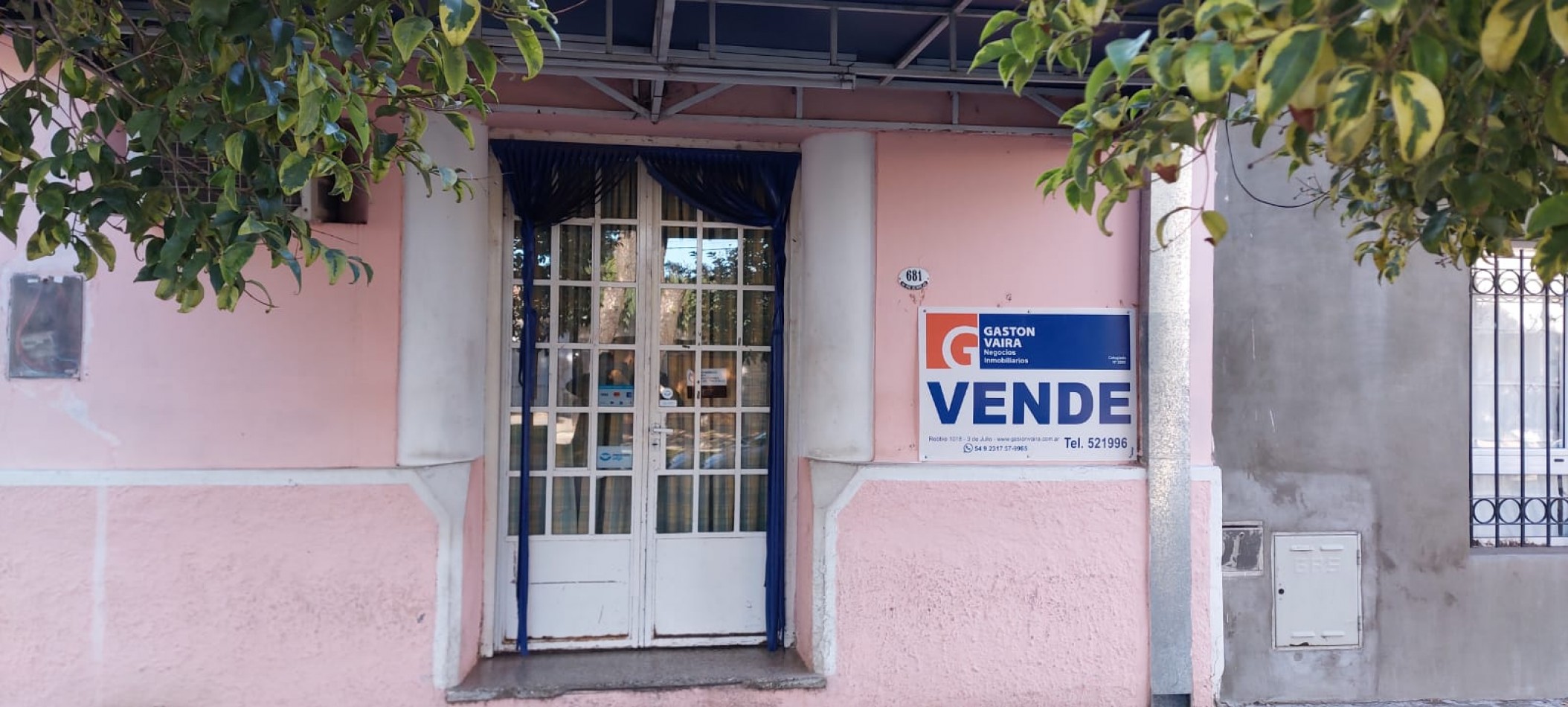 LOCAL PARA CARNICERIA SOBRE AVENIDA