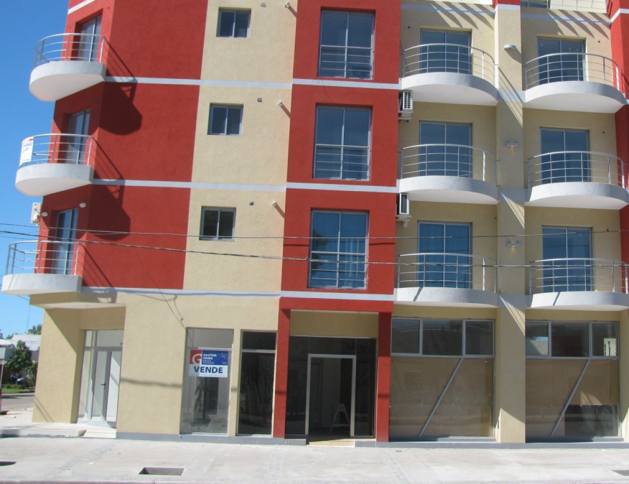 DEPARTAMENTO DE 3 AMBIENTES FRENTE AL PARQUE 