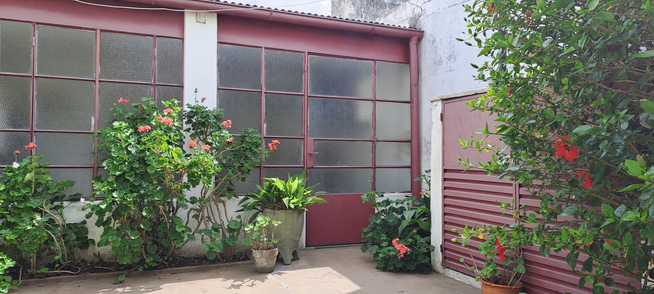 FUNCIONAL CASA EN VENTA