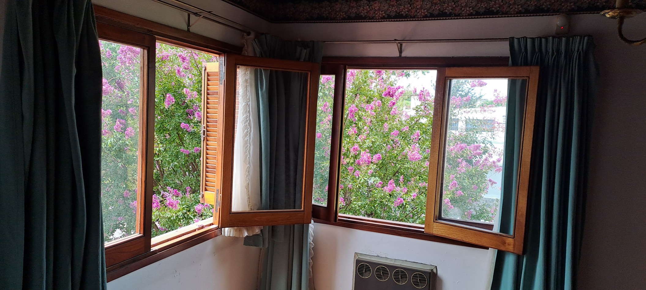 FUNCIONAL CASA EN VENTA