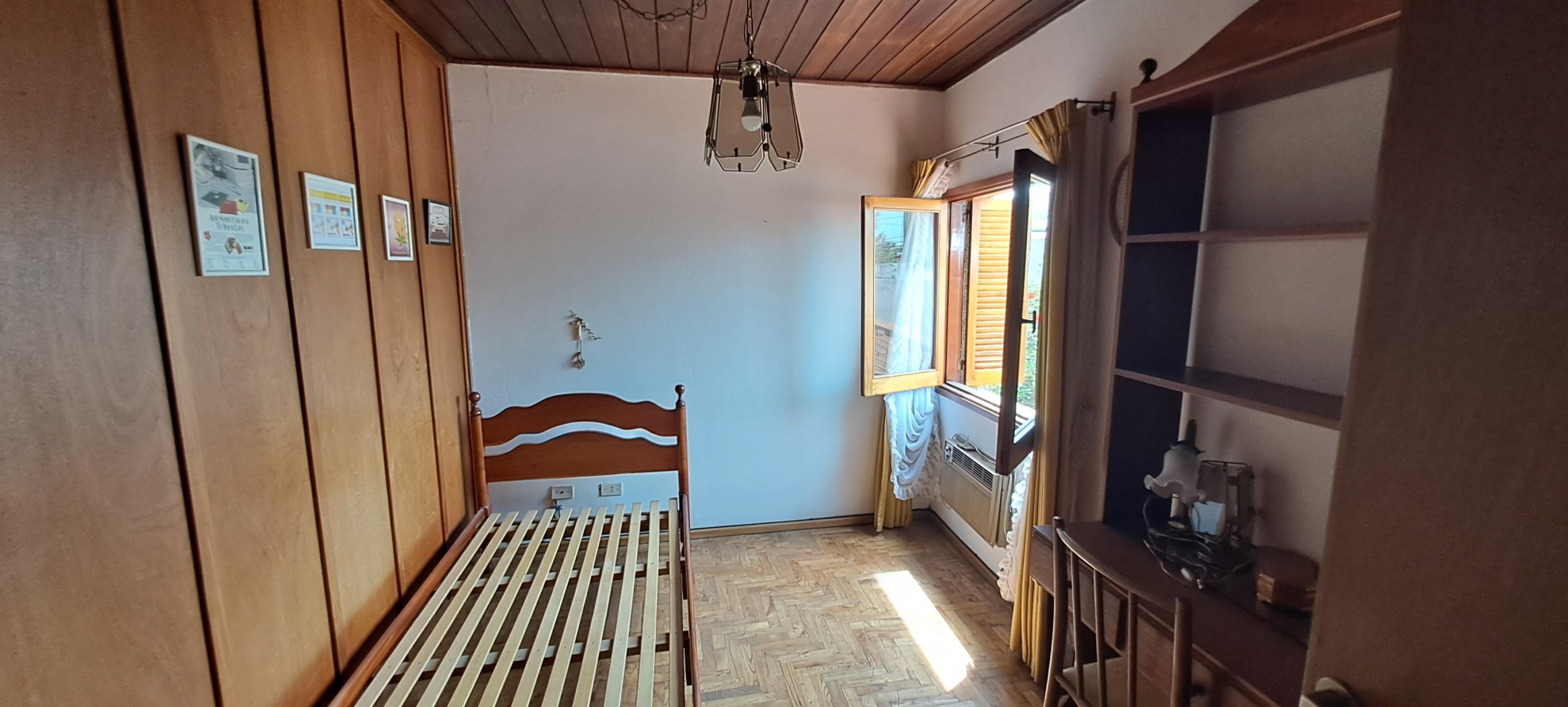 FUNCIONAL CASA EN VENTA