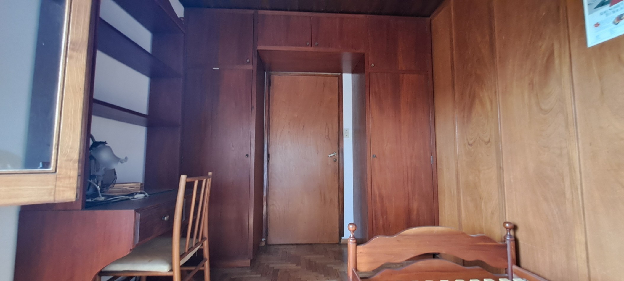 FUNCIONAL CASA EN VENTA