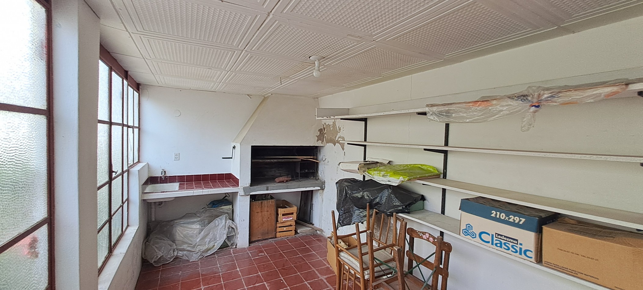 FUNCIONAL CASA EN VENTA