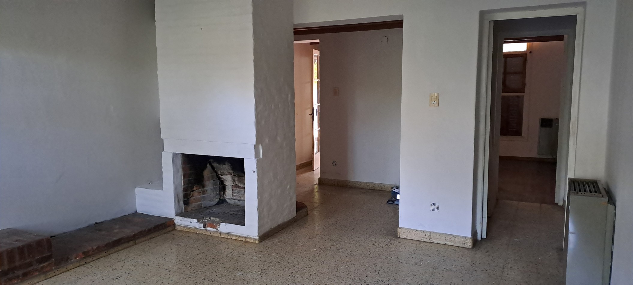 CASA CENTRICA IDEAL PARA VIVIENDA + OFICINA 