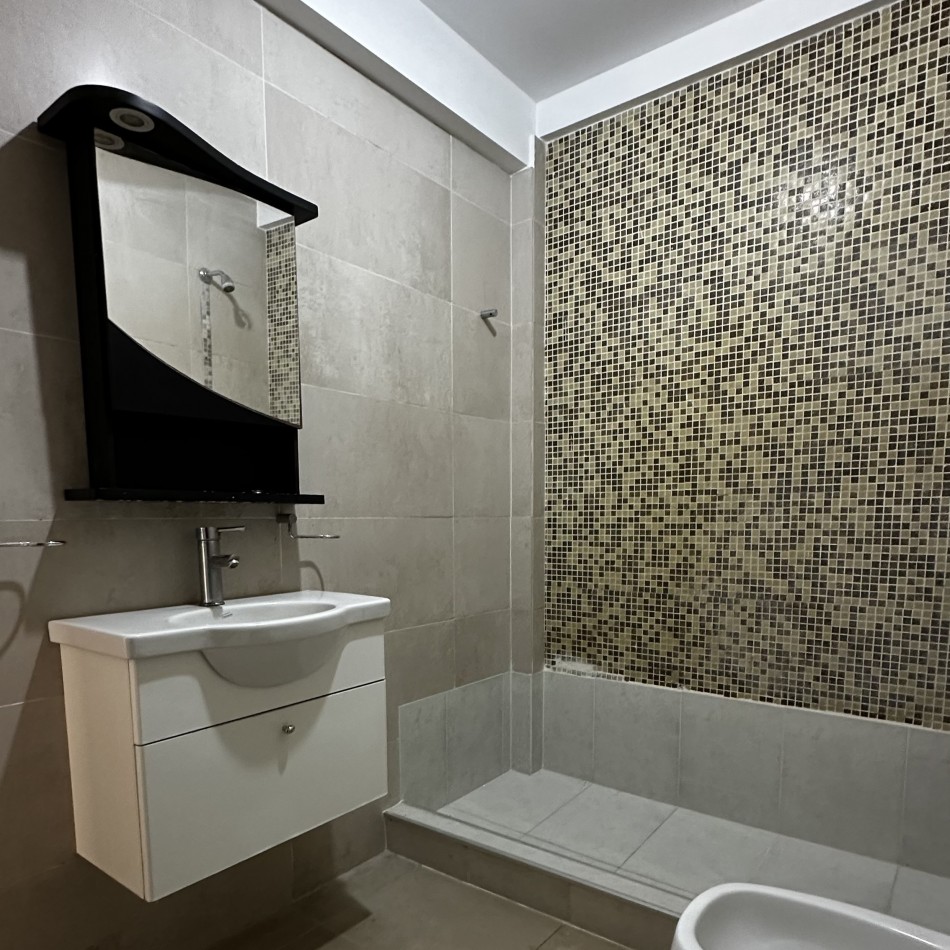 DEPARTAMENTO DE 3 AMBIENTES FRENTE AL PARQUE 