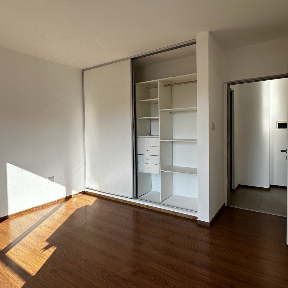 DEPARTAMENTO DE 3 AMBIENTES FRENTE AL PARQUE 