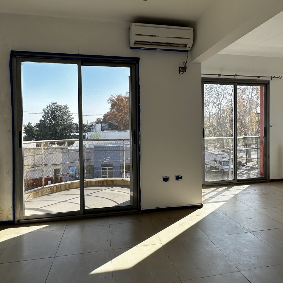 DEPARTAMENTO DE 3 AMBIENTES FRENTE AL PARQUE 