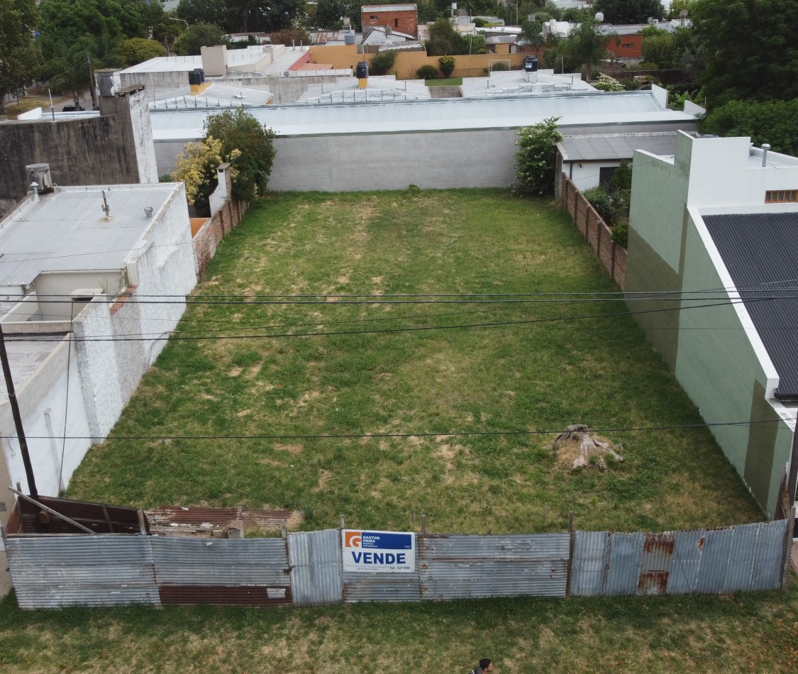 LOTE DE 17 METROS DE FRENTE  IDEAL  PARA  EMPRENDIMIENTO 