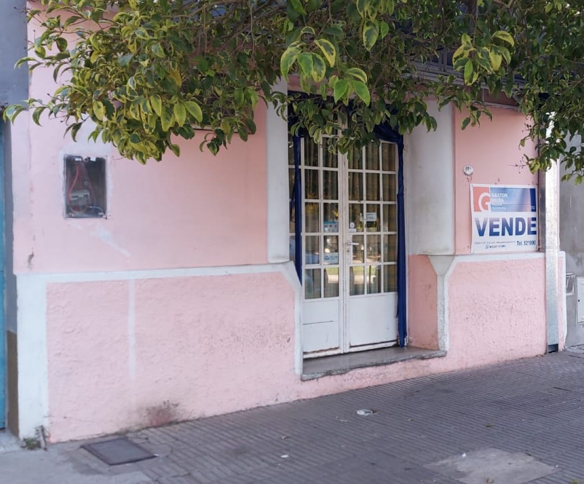 LOCAL PARA CARNICERIA SOBRE AVENIDA