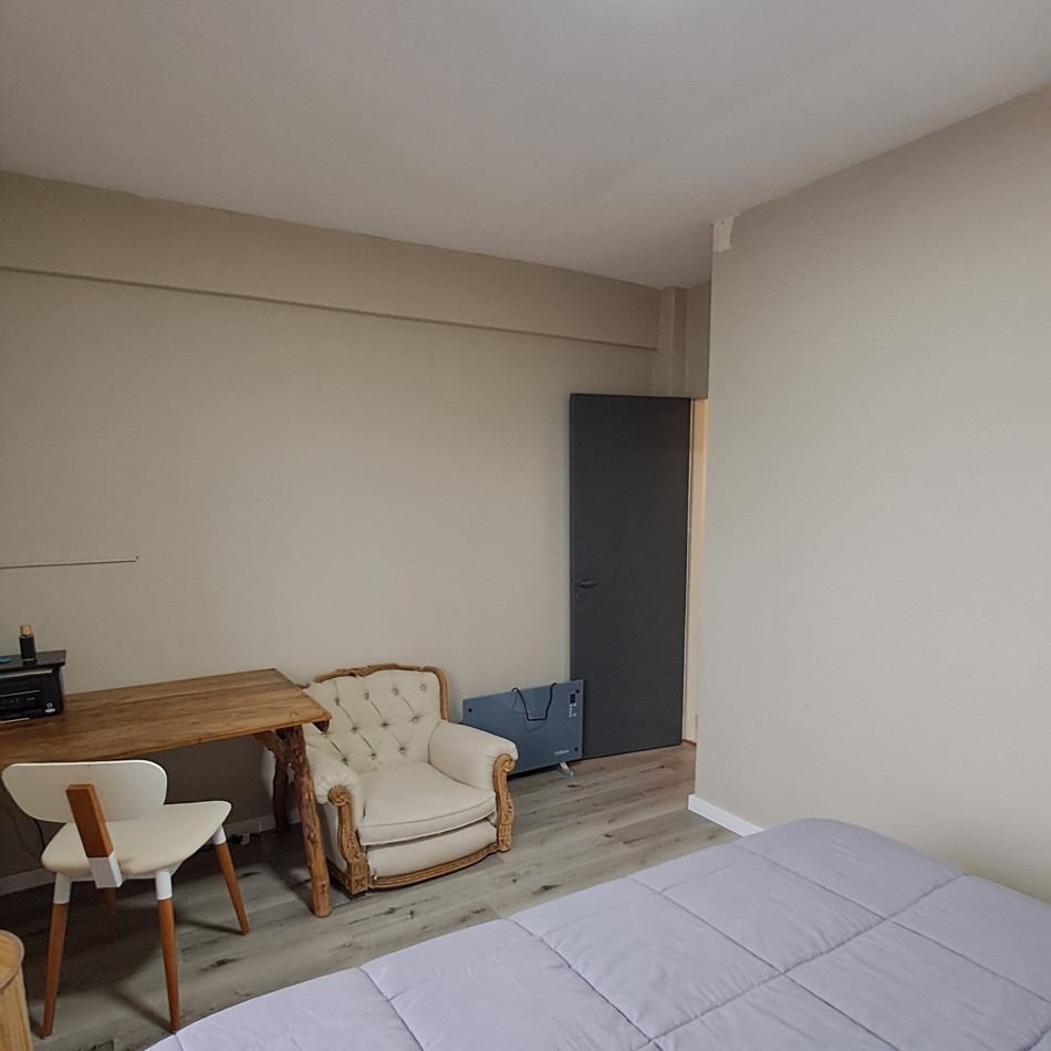 IMPECABLE DEPARTAMENTO CENTRICO  