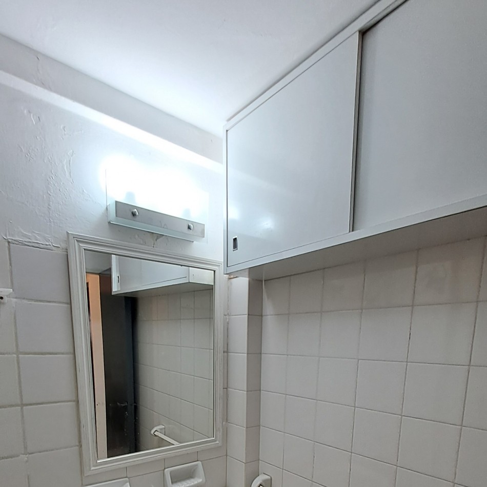 IMPECABLE DEPARTAMENTO CENTRICO  