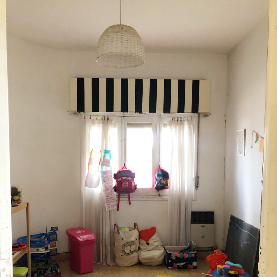 ¡EXCELENTE OPORTUNIDAD! CASA EN ESQUINA CON AMPLIO LOTE