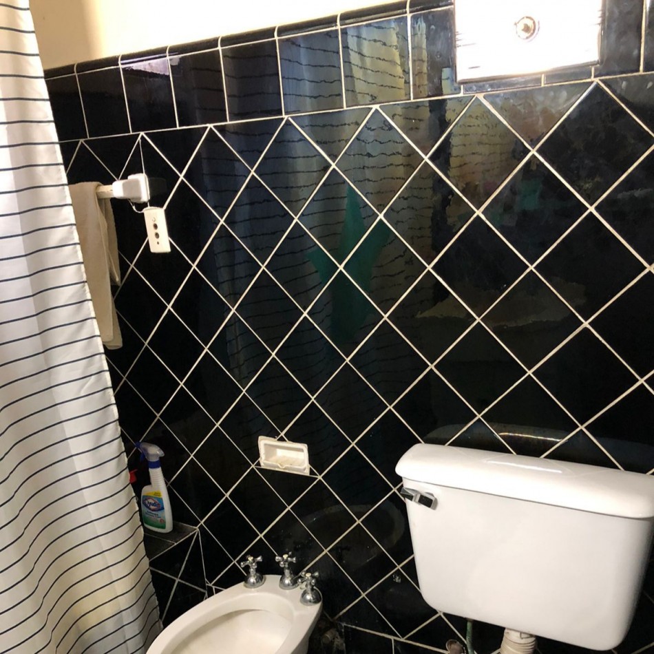 ¡EXCELENTE OPORTUNIDAD! CASA EN ESQUINA CON AMPLIO LOTE