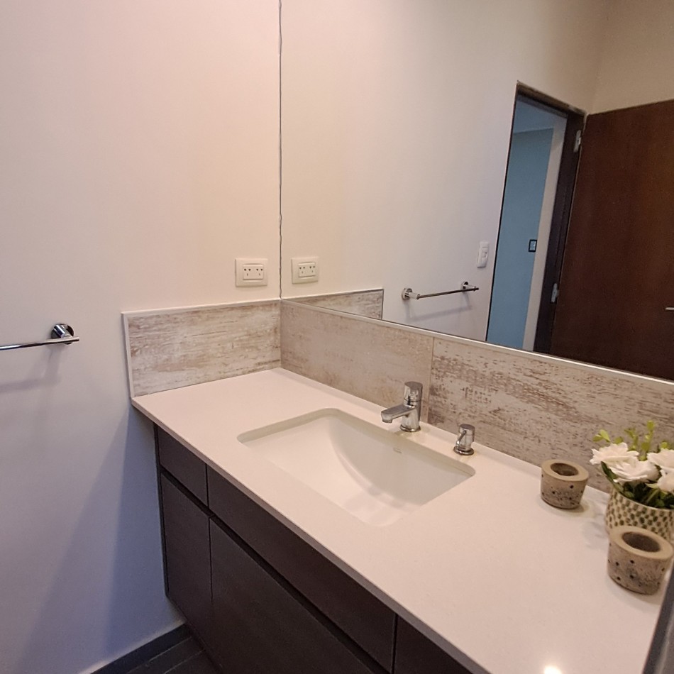 EXCEPCIONAL CASA QUINTA EN VENTA