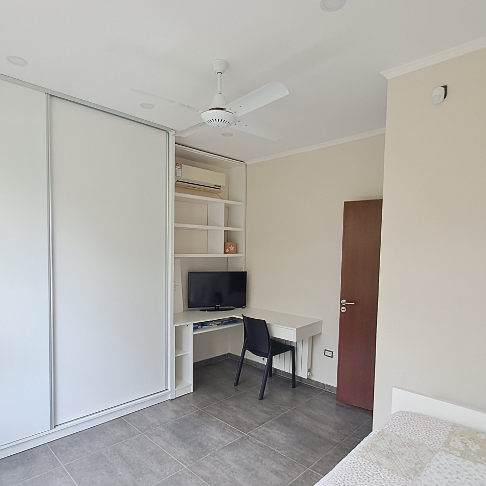 EXCEPCIONAL CASA QUINTA EN VENTA