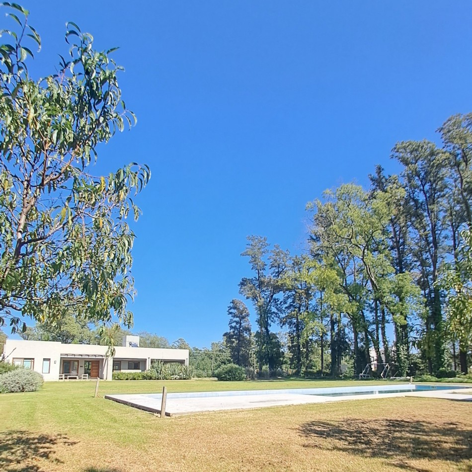 EXCEPCIONAL CASA QUINTA EN VENTA