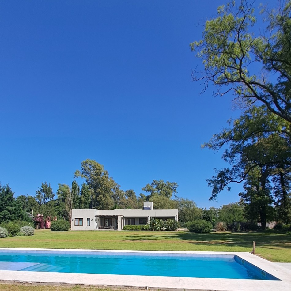 EXCEPCIONAL CASA QUINTA EN VENTA