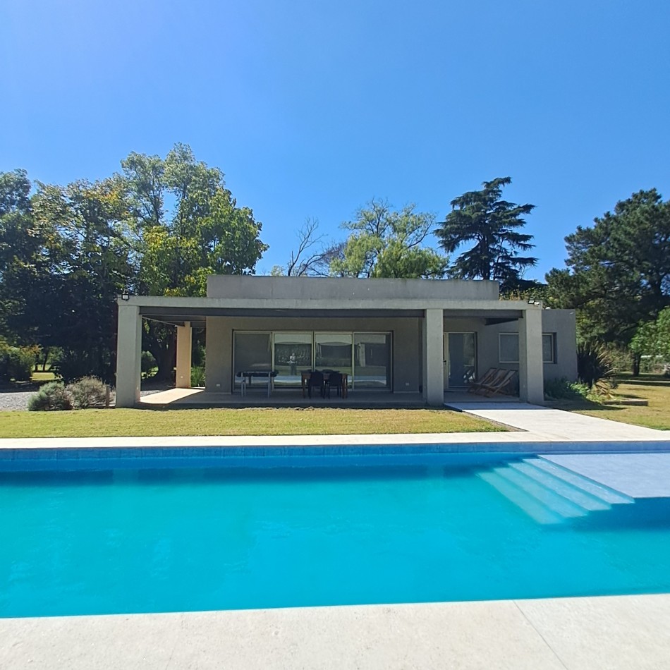 EXCEPCIONAL CASA QUINTA EN VENTA