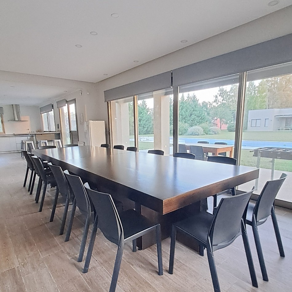 EXCEPCIONAL CASA QUINTA EN VENTA