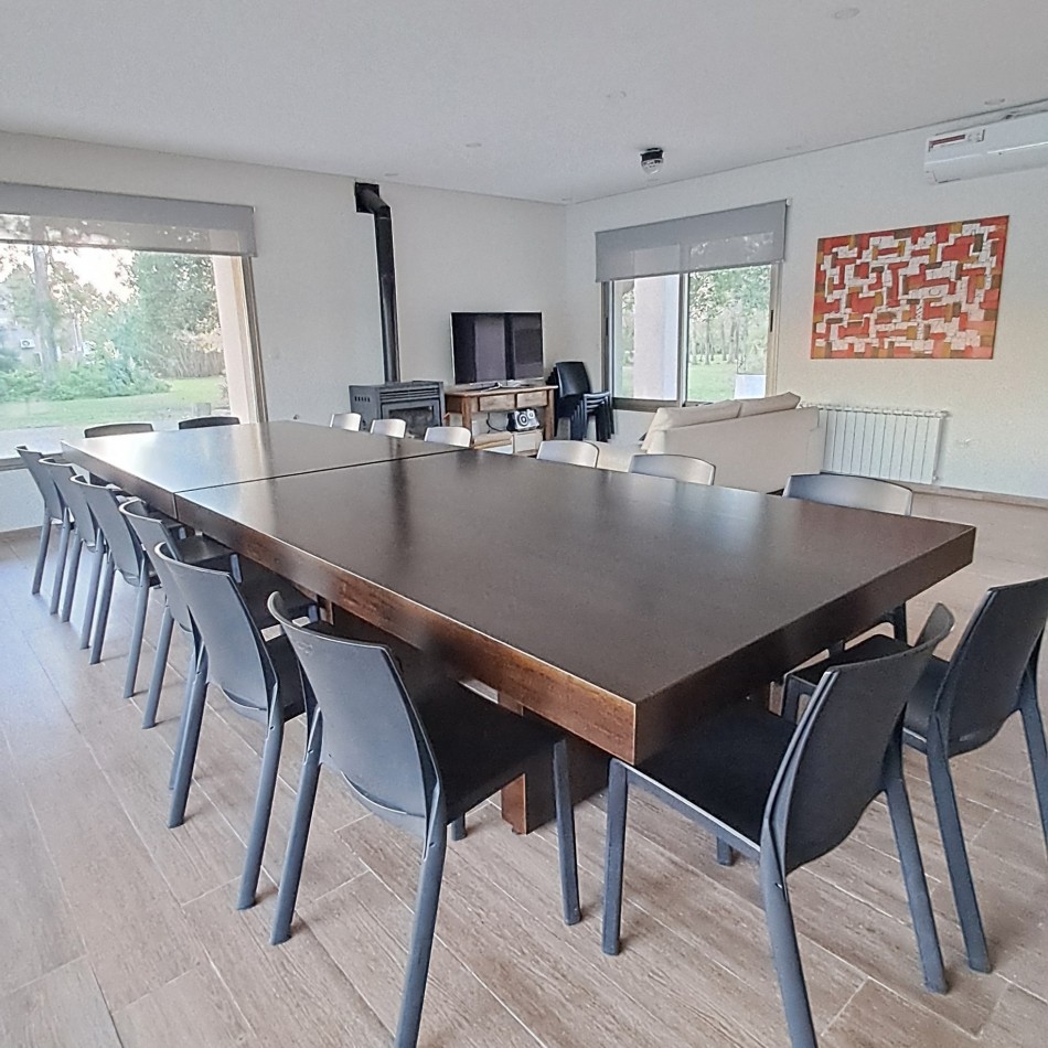 EXCEPCIONAL CASA QUINTA EN VENTA