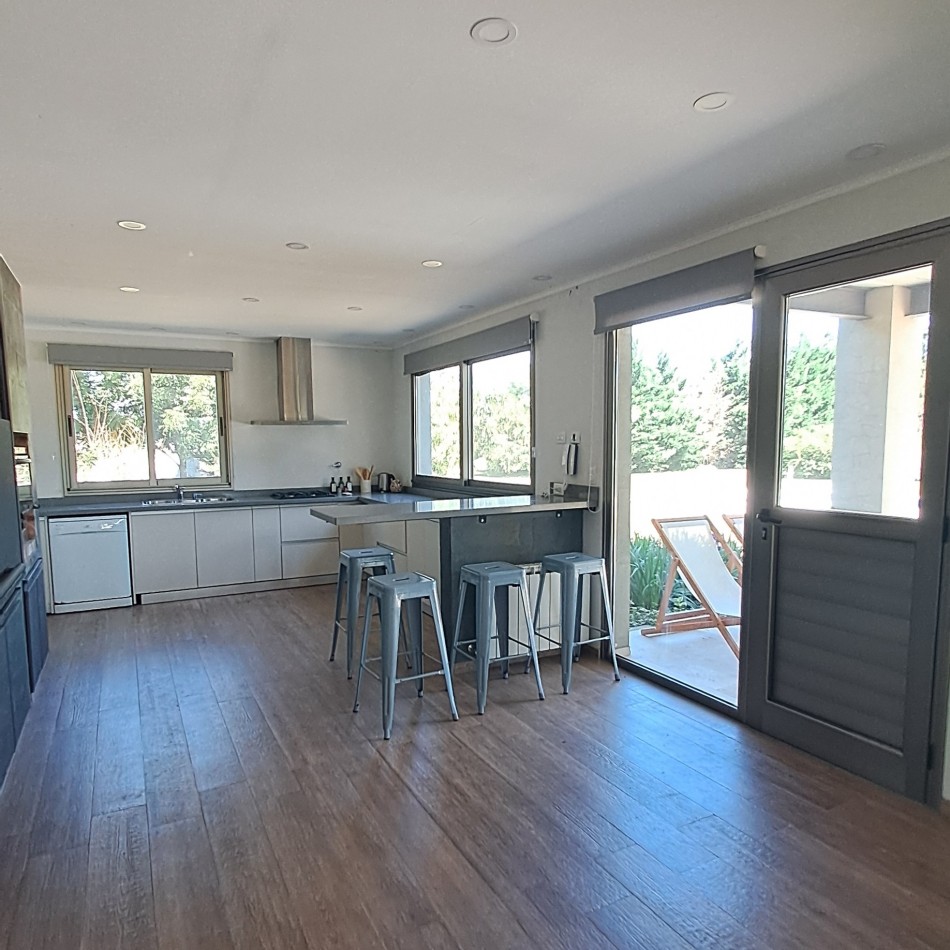 EXCEPCIONAL CASA QUINTA EN VENTA