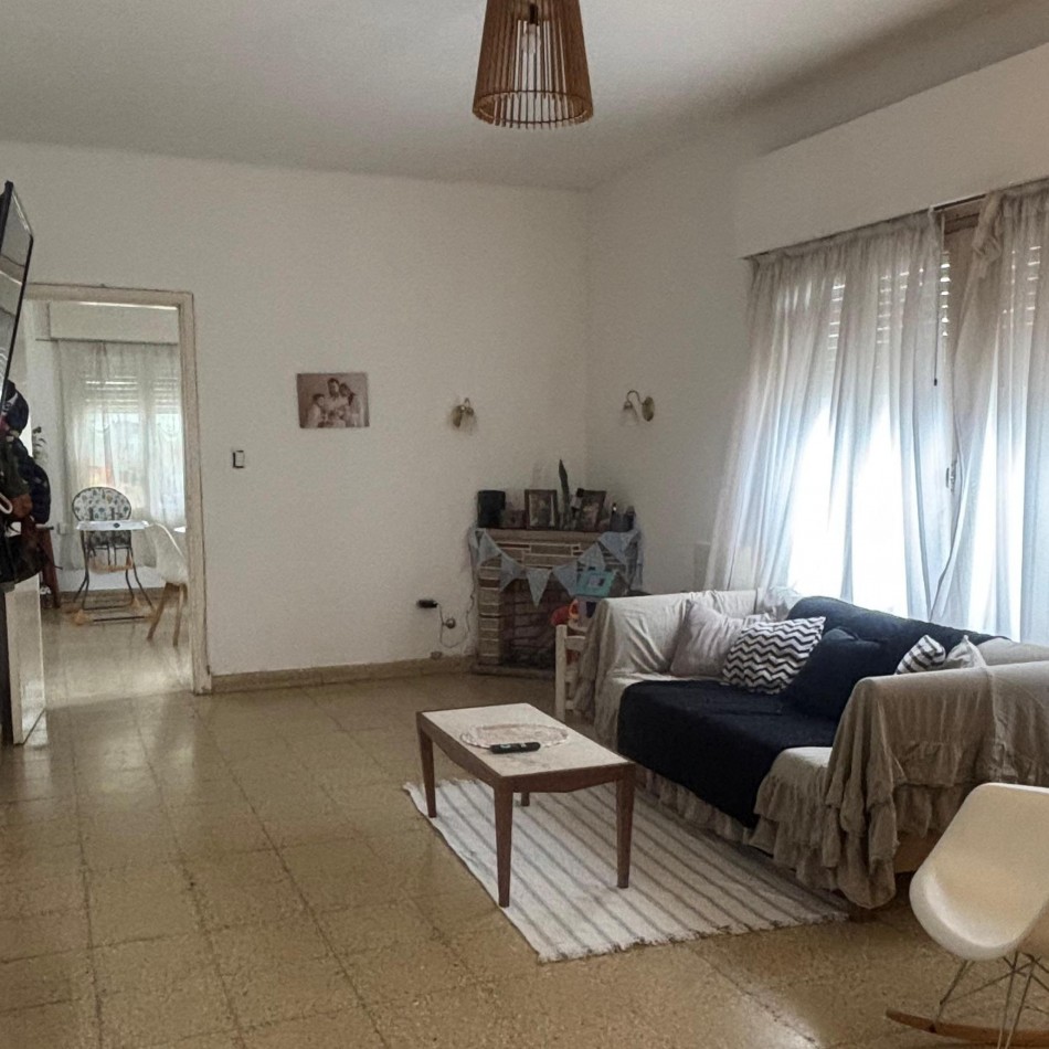 CASA CENTRICA EN VENTA