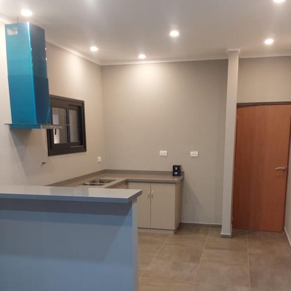 HERMOSA CASA A LA VENTA