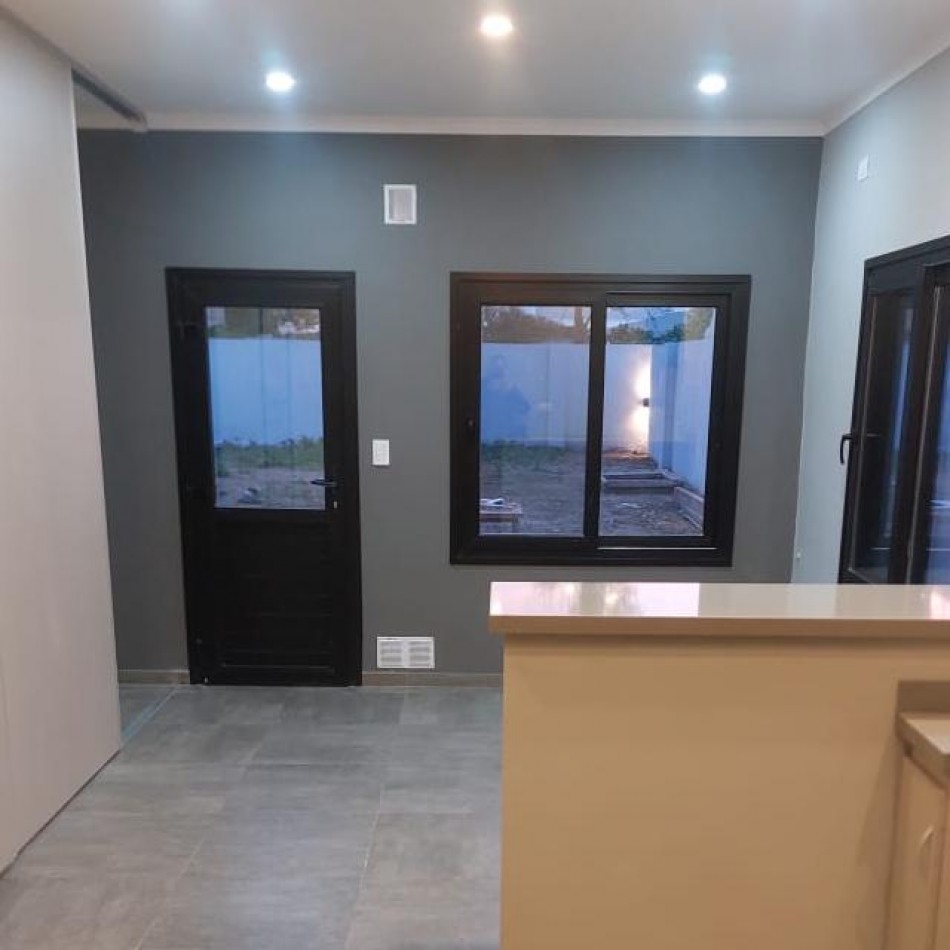 HERMOSA CASA A LA VENTA