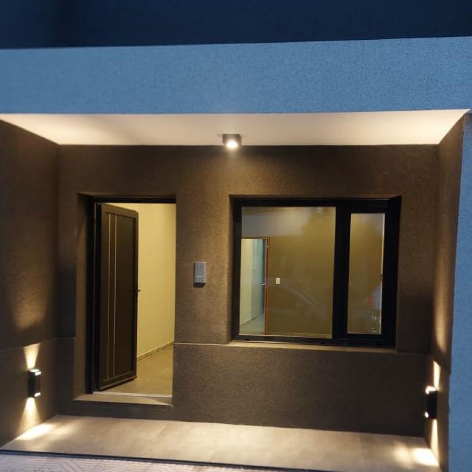 HERMOSA CASA A LA VENTA