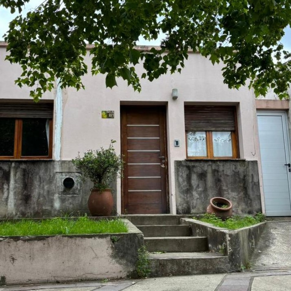 CASA CON GRAN POTENCIAL EN VENTA