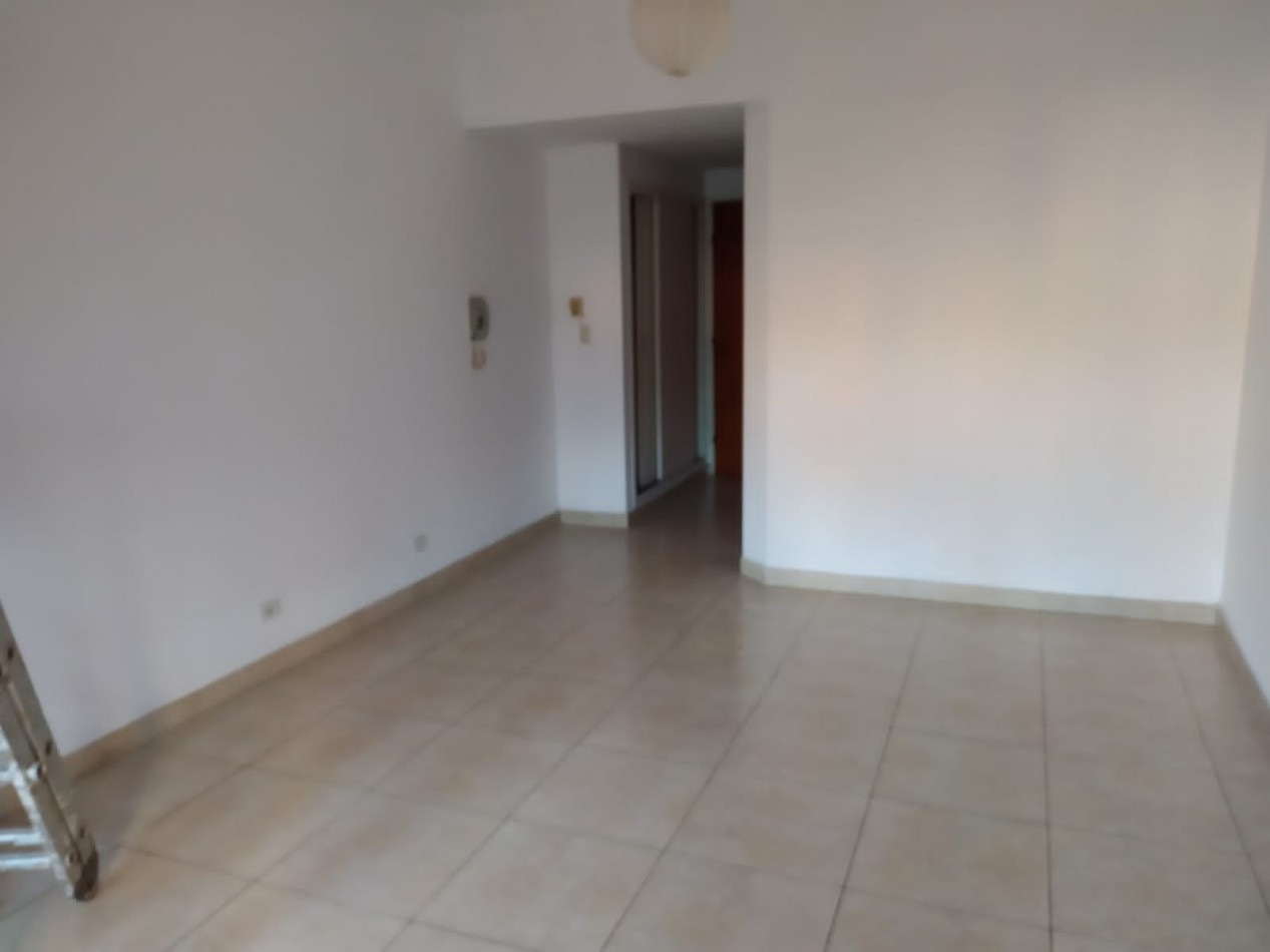 MONOAMBIENTE EN VENTA EN LA PLATA