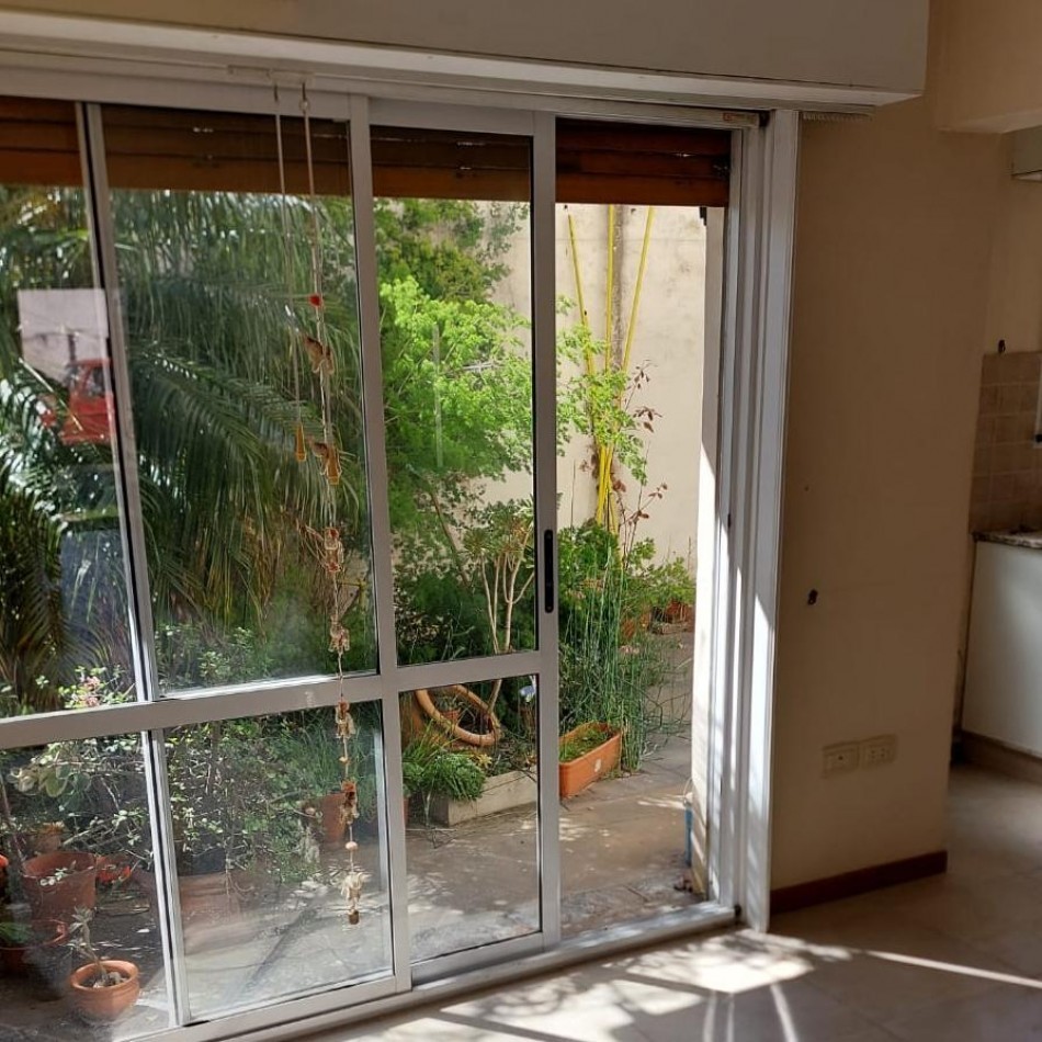 DUPLEX EN VENTA CON EXCELENTE UBICACION