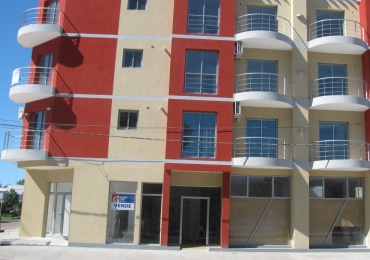 DEPARTAMENTO DE 3 AMBIENTES FRENTE AL PARQUE 